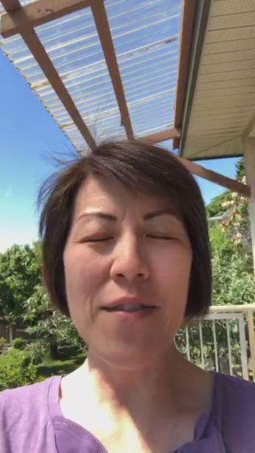 Live Susan Says: Ep. 38 – speaking out on gross sales tacticsWhy I’ve been asked to keynote on sales>>sharing how to sell with ease>>mission to stop sleazy sales >>why integrity is the key